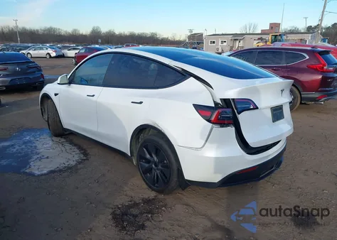 2024 Tesla Model Y Long Range Dual Motor All-Wheel Drive/Rwd from USA, damaged, VIN 7SAYGDED2RF160531